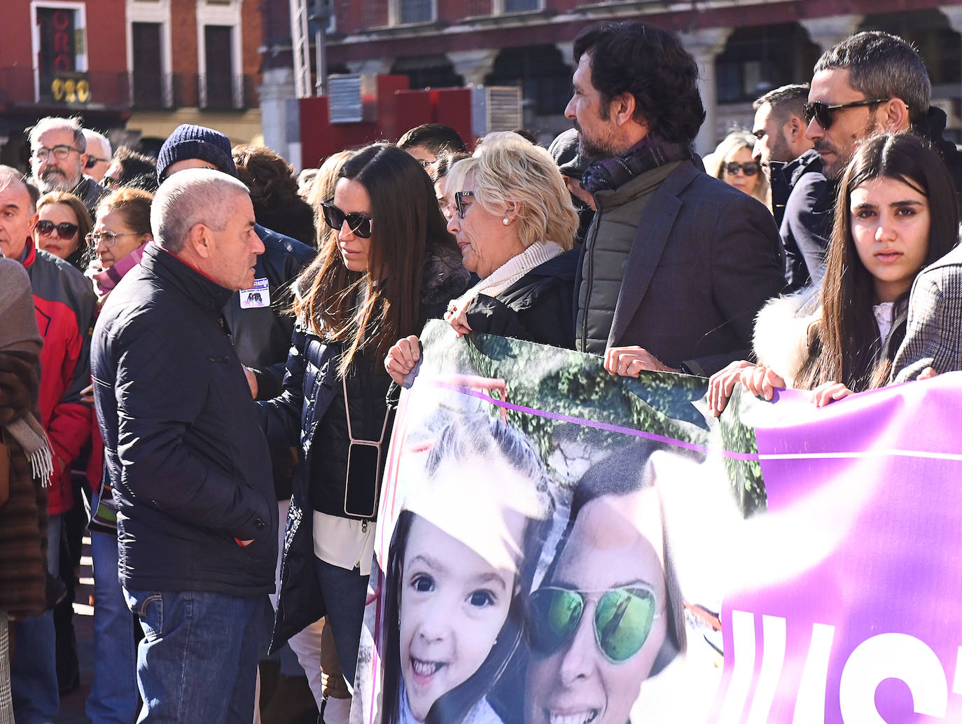 Fotos: Concentración en Valladolid para pedir justicia tras el asesinato de Paloma Pinedo y su hija India