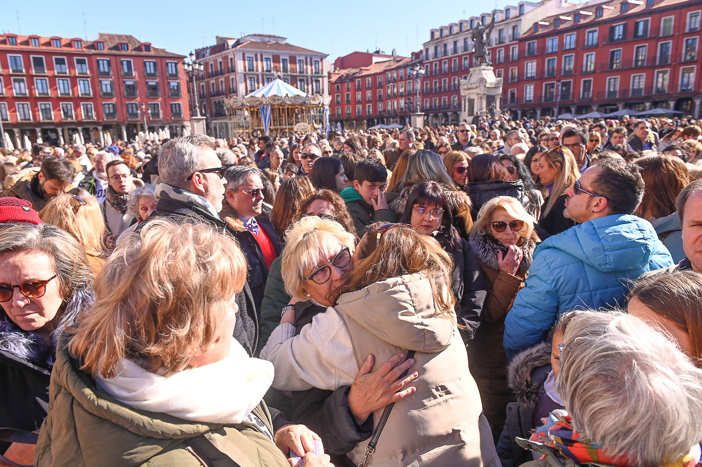 Fotos: Concentración en Valladolid para pedir justicia tras el asesinato de Paloma Pinedo y su hija India