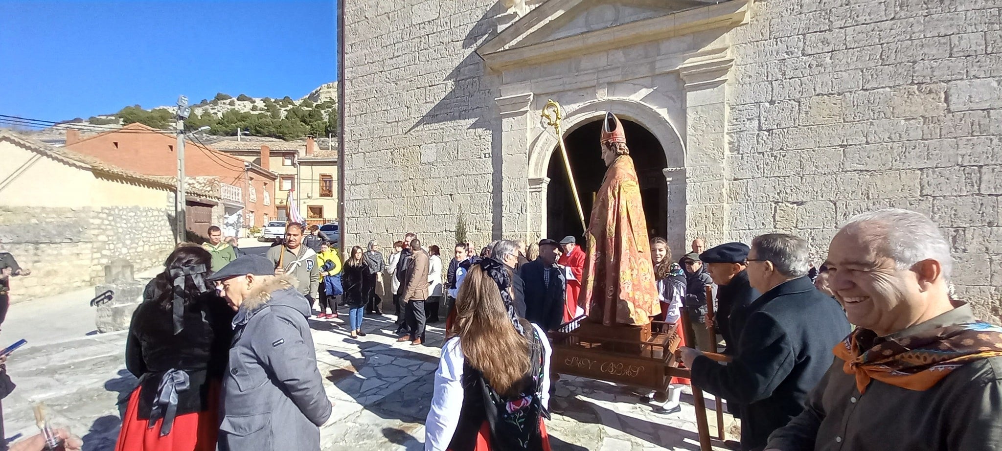 Hornillos de Cerrato danza en honor a las Candelas y San Blas