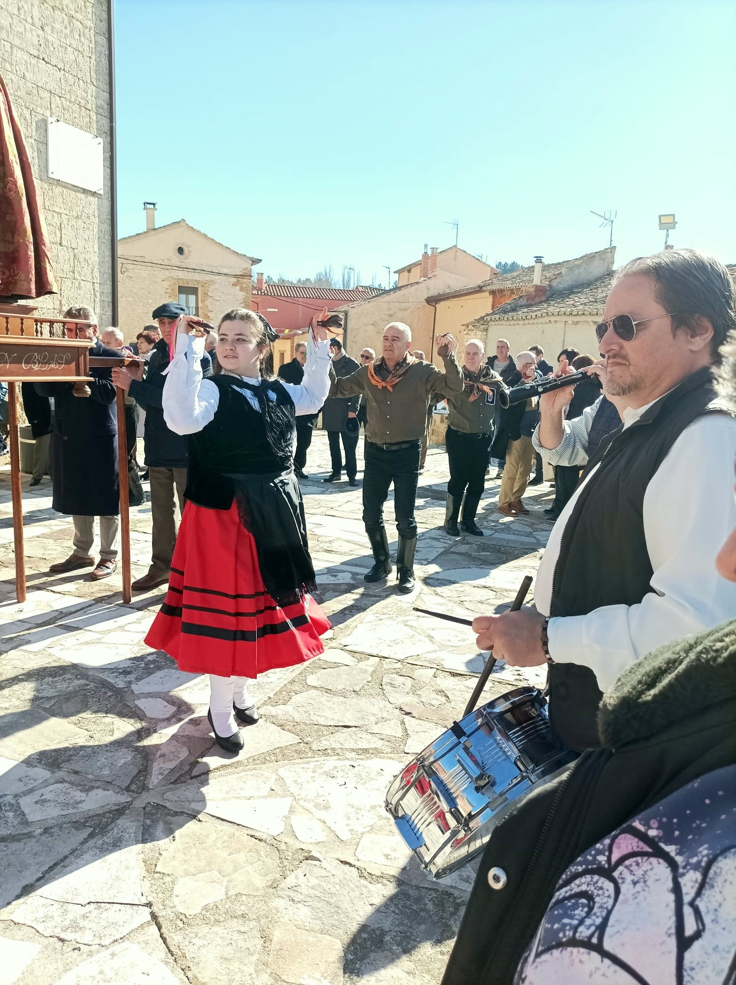 Hornillos de Cerrato danza en honor a las Candelas y San Blas