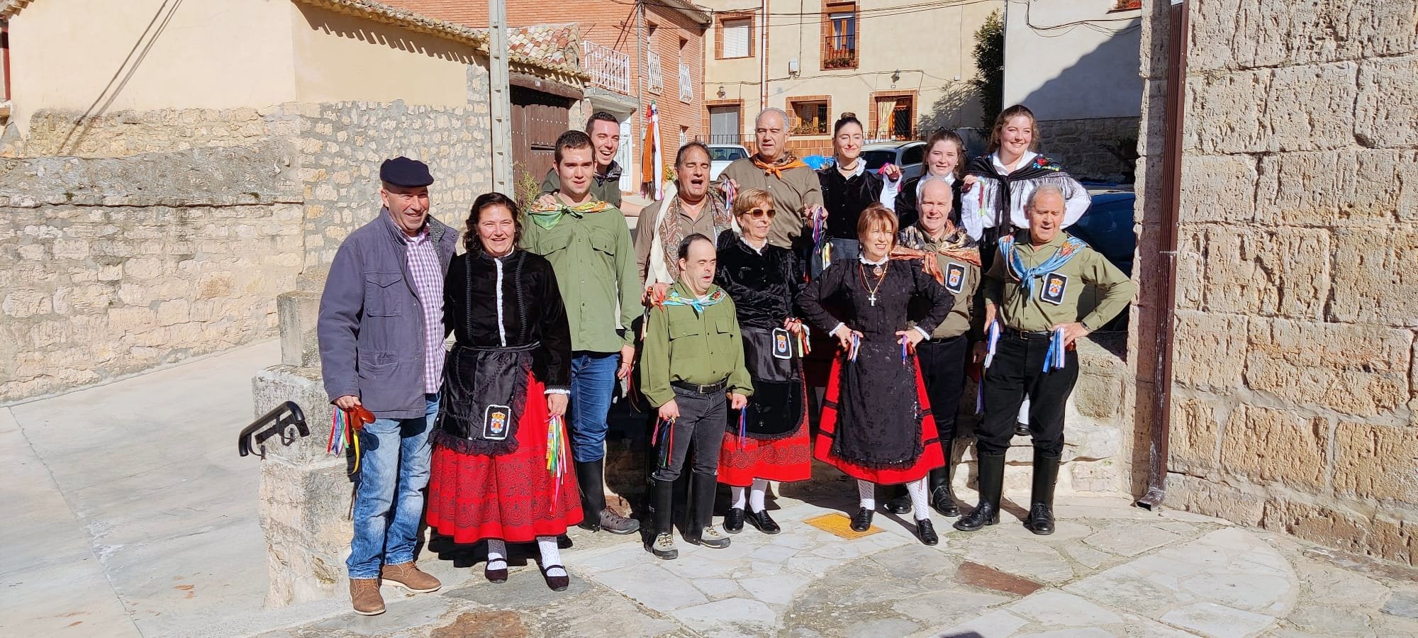 Hornillos de Cerrato danza en honor a las Candelas y San Blas