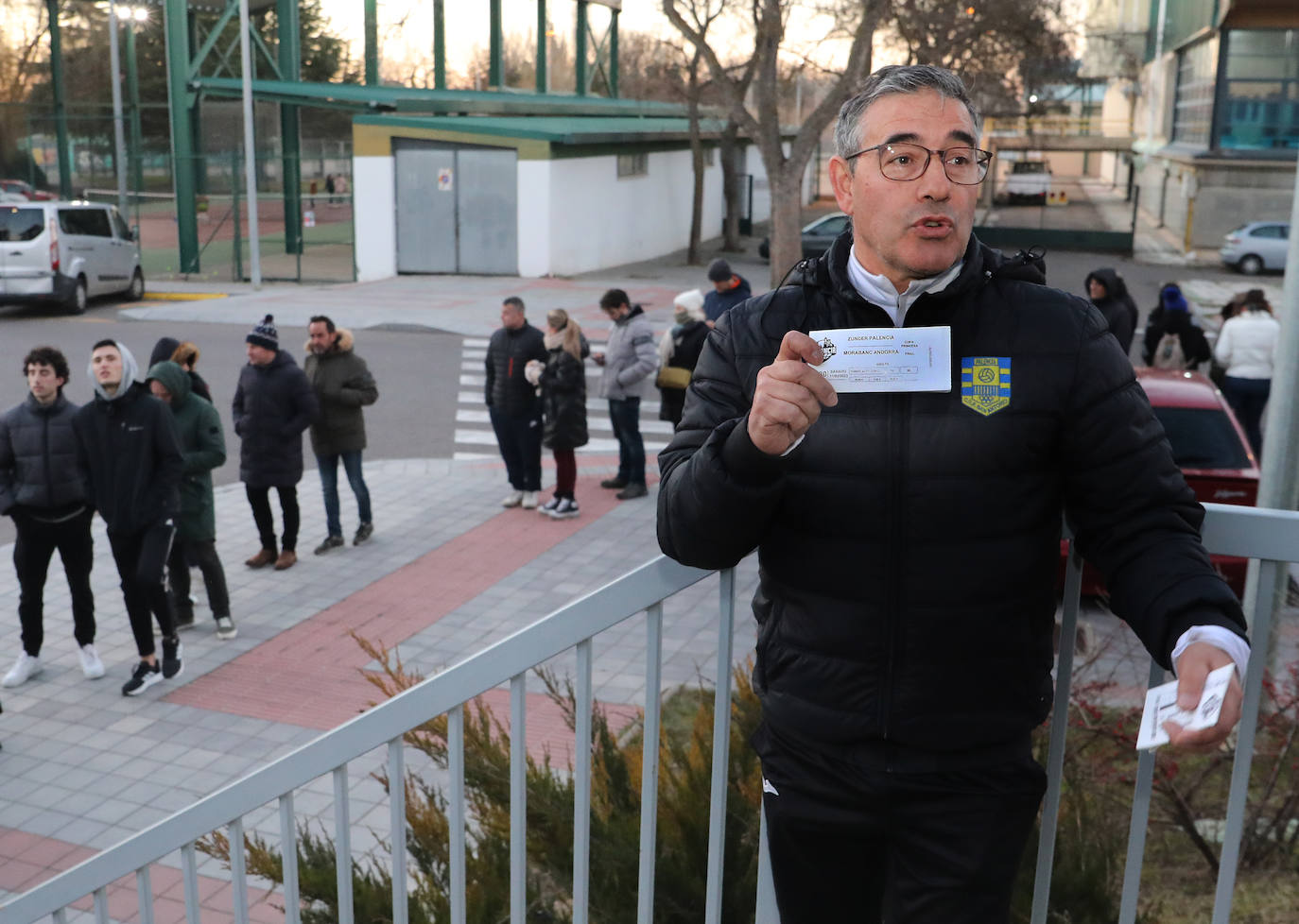 Fotos: Quejas en la venta de entradas para la Copa Princesa en Palencia