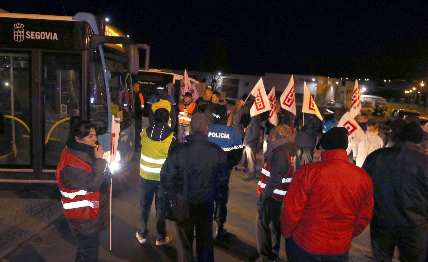 Huelga de los autobuses urbanos en Segovia. 