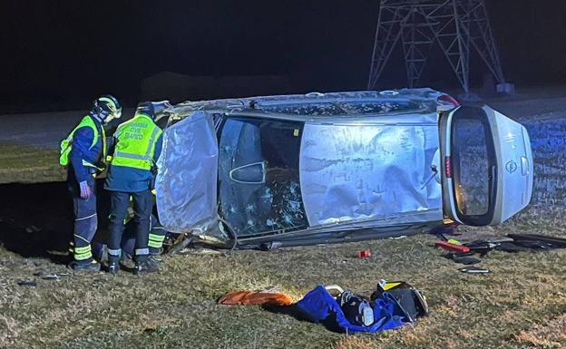 Herido tras salirse su coche de la vía entre Cabezón y Cigales