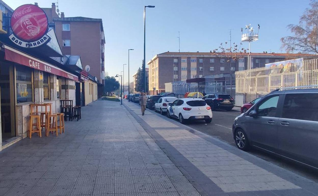 Calle Ecuador, en el barrio Arturo Eyries, donde se ubica el establecimiento hostelero.