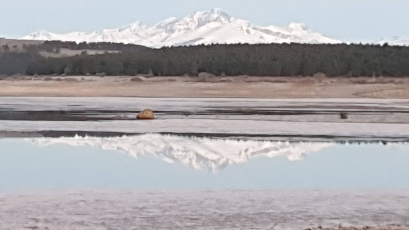 Fotos: El pantano de Aguilar, helado este viernes 10 de febrero