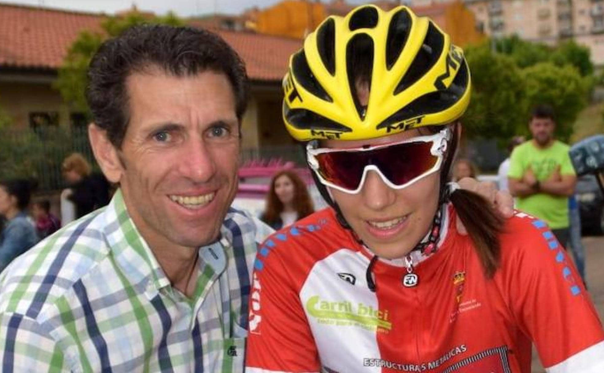 Juan Carlos Domínguez y su hija Estela, en una imagen de sus redes sociales. 