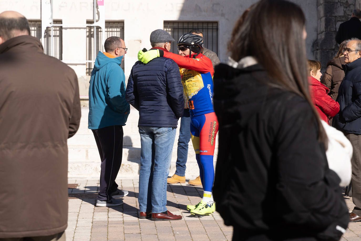 Fotos: Íscar se despide de Estela Domínguez en la misa funeral