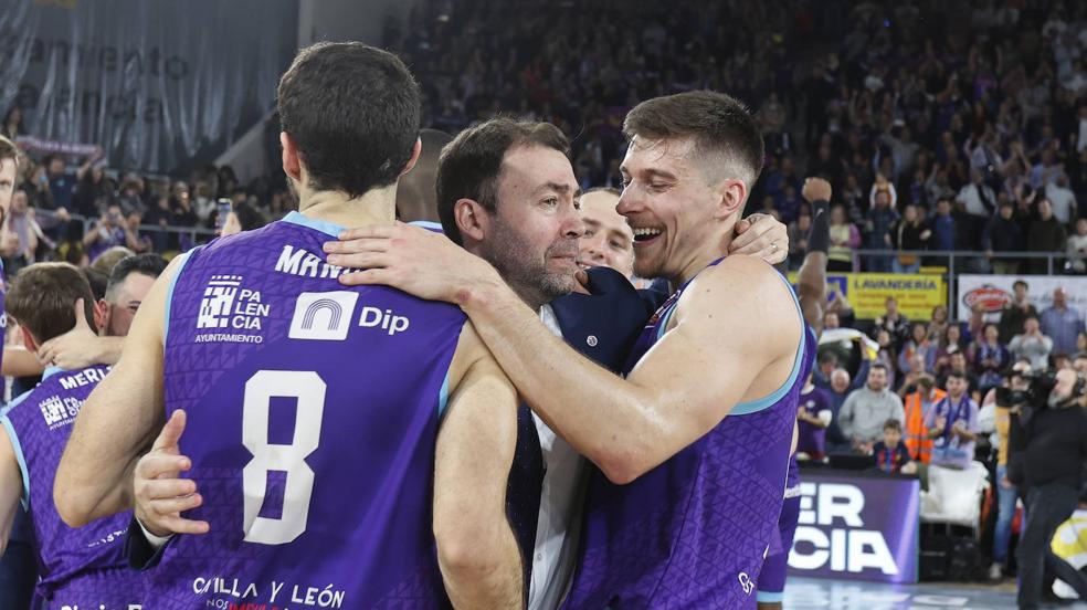 El Zunder Palencia celebra en el Pabellón la Copa Princesa