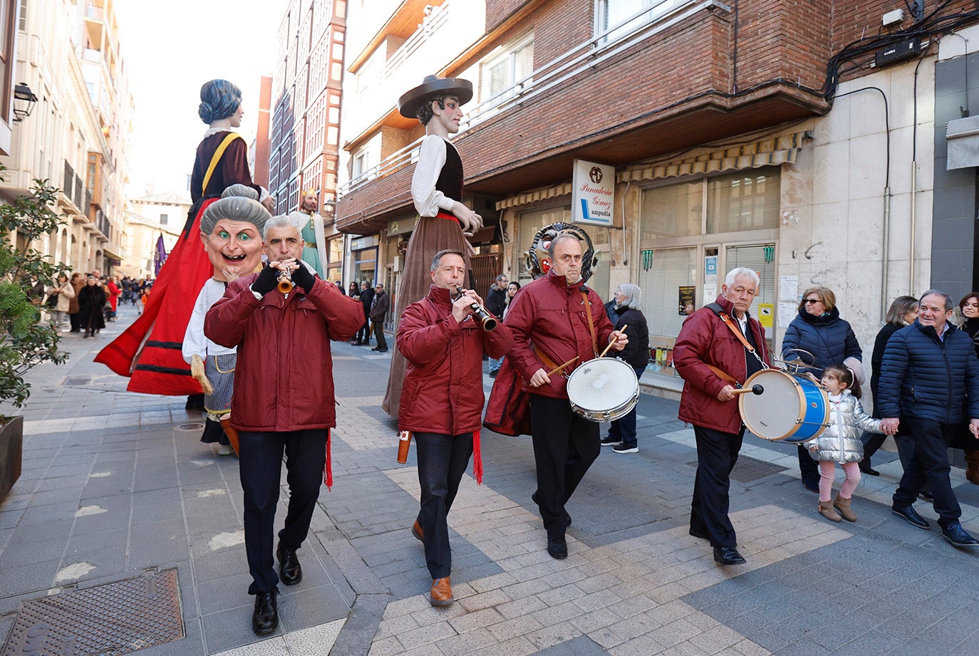 Procesión y misa de las Candelas en Palencia