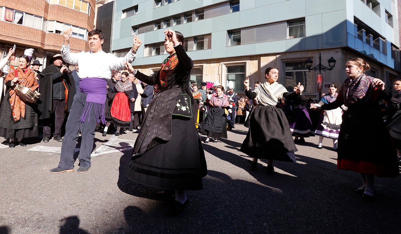 Procesión y misa de las Candelas en Palencia