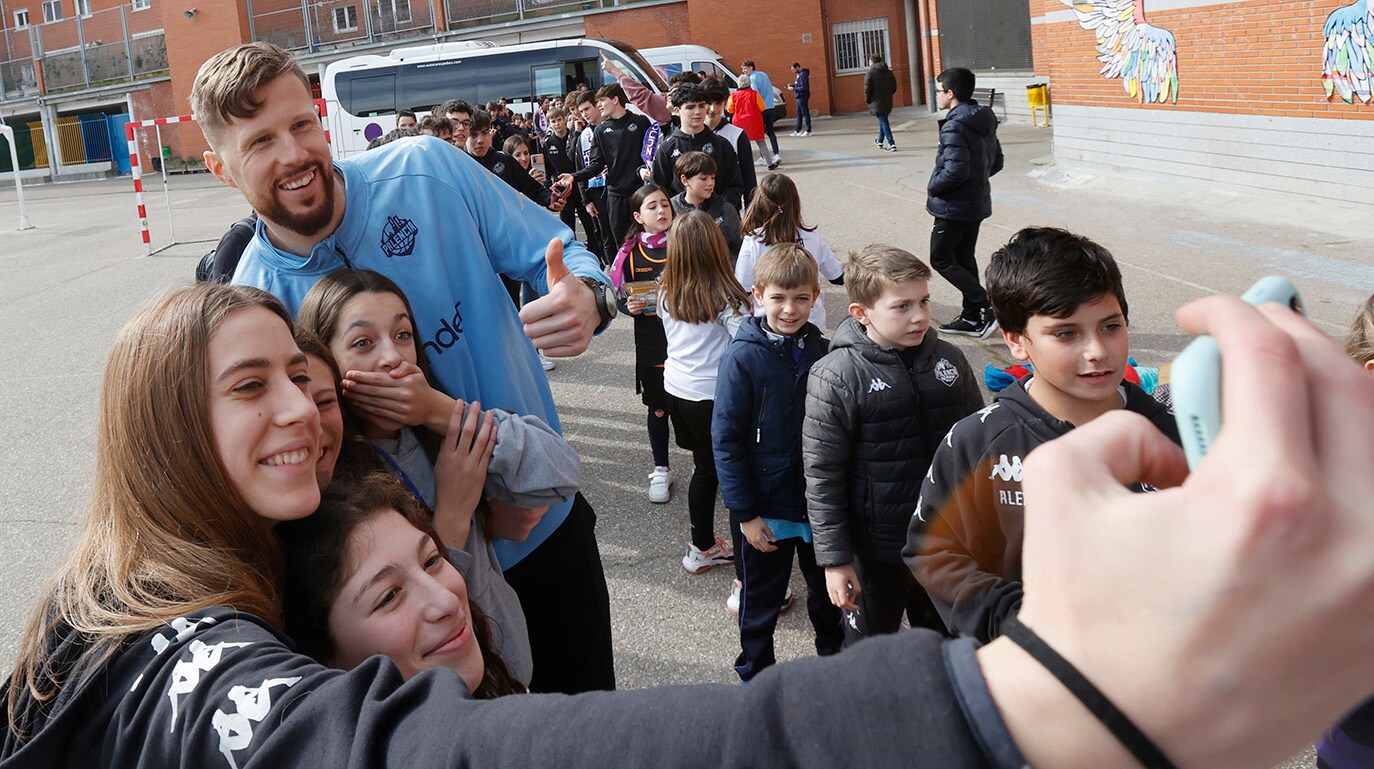 La Copa Princesa visita la sede de Zunder, Maristas y el Hospital Río Carrión