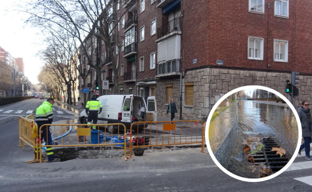 Los operarios trabajan en el cruce de Zorrilla con Granados y detalle del carril cortado por el agua acumulada en la calzada por la intervención. 