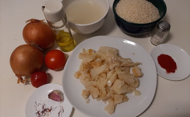 Imagen principal - Receta de arroz con bacalao