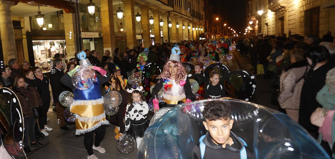 Fotos: El desfile del carnaval de Palencia, al detalle (I)