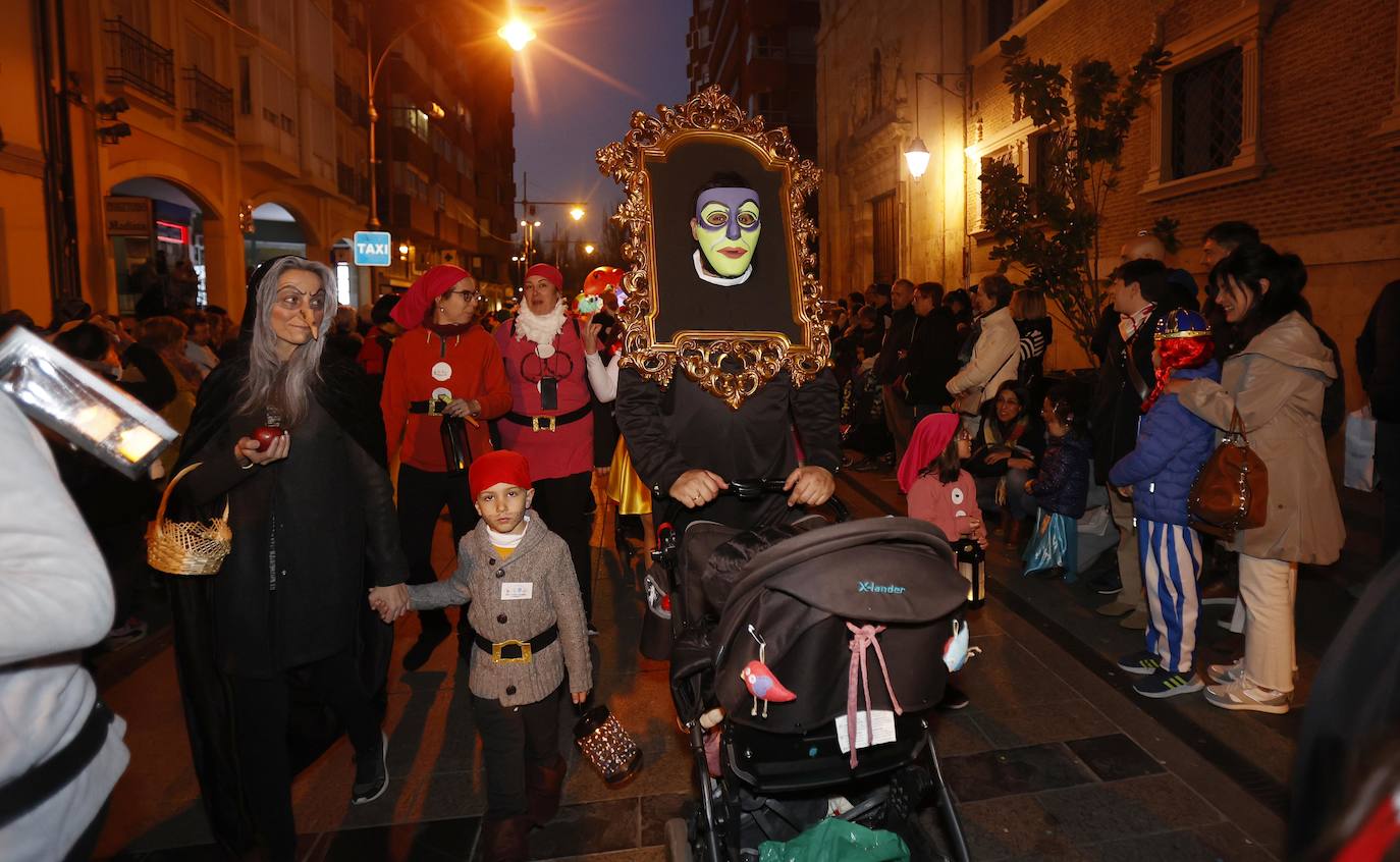 Fotos: El desfile del carnaval de Palencia, al detalle (I)