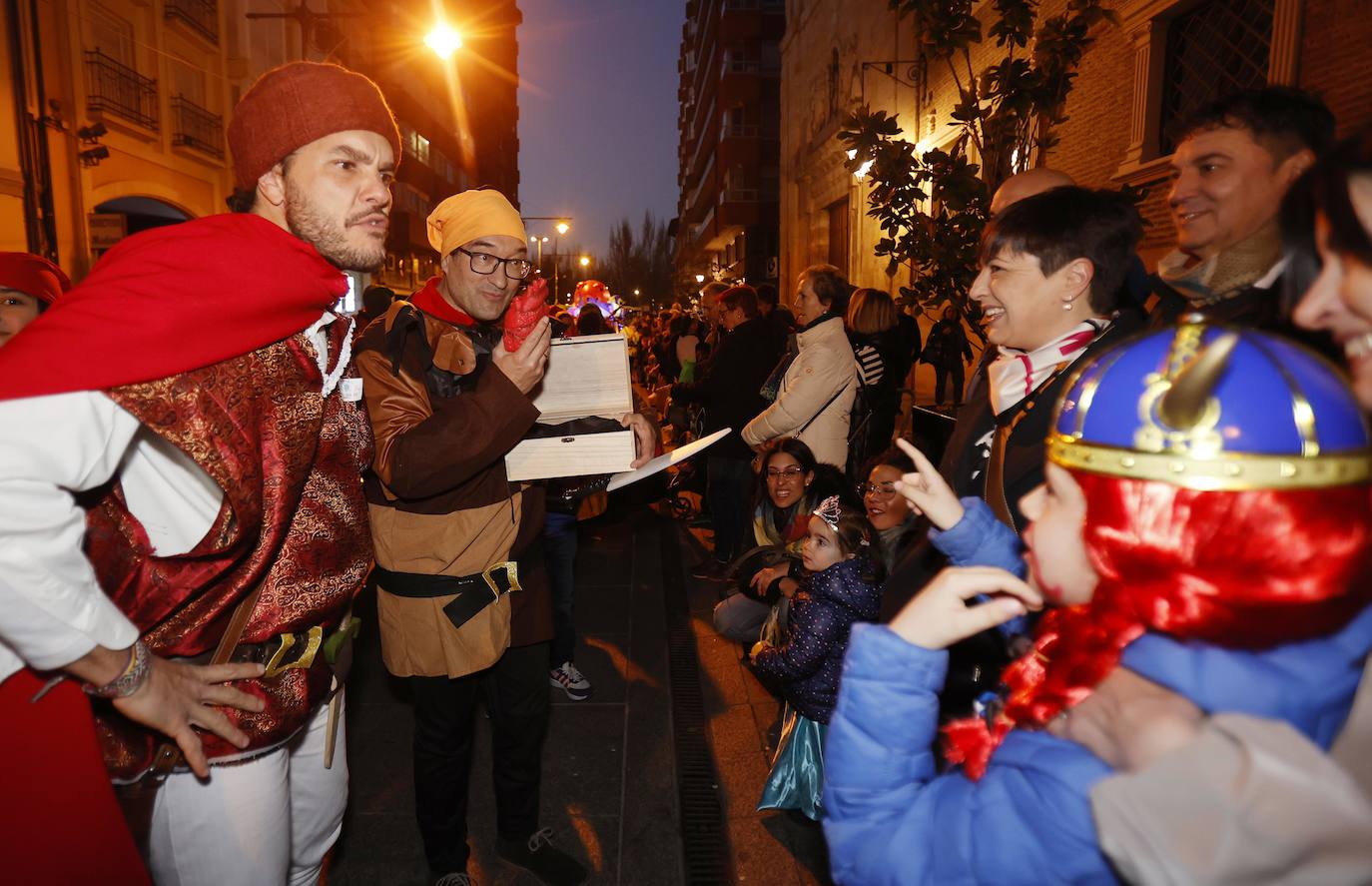 Fotos: El desfile del carnaval de Palencia, al detalle (I)