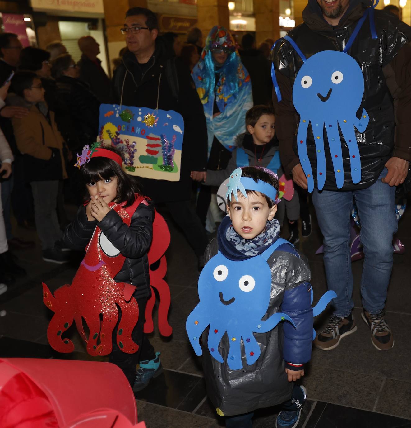 Fotos: El desfile del carnaval de Palencia, al detalle (I)