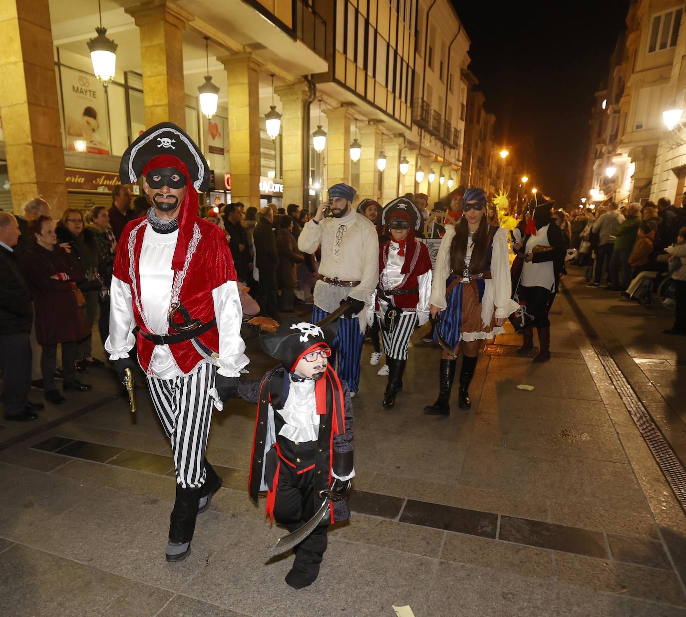 Fotos: El desfile del carnaval de Palencia, al detalle (II)