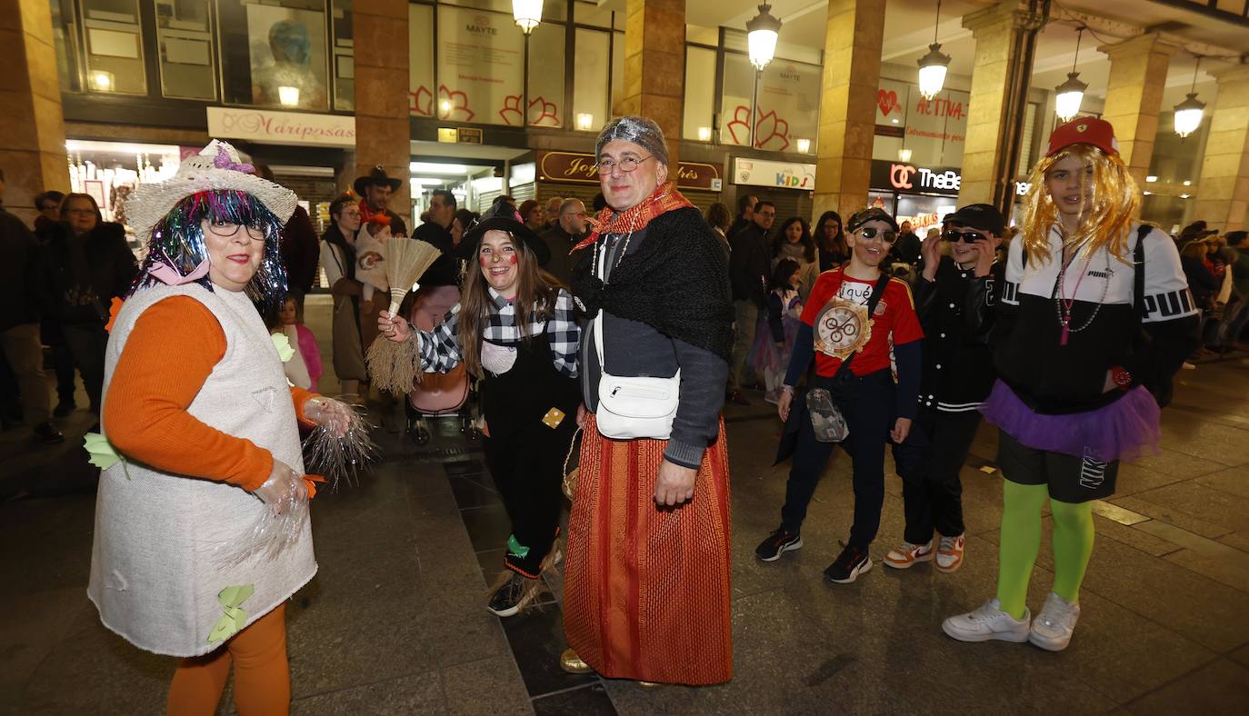 Fotos: El desfile del carnaval de Palencia, al detalle (II)