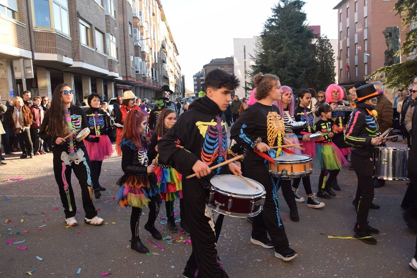 Fotos: El carnaval musical de Guardo suena bien