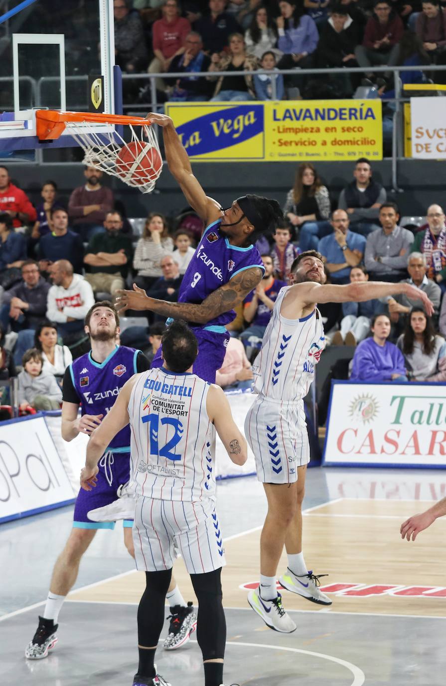 Fotos: Otra victoria para el Zunder con el Alicante (87-79)