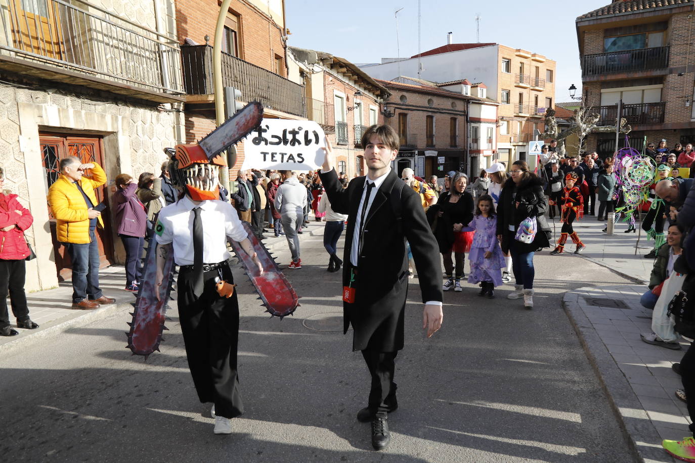 Un momento del desfile de carnaval en Tudela de Duero. 