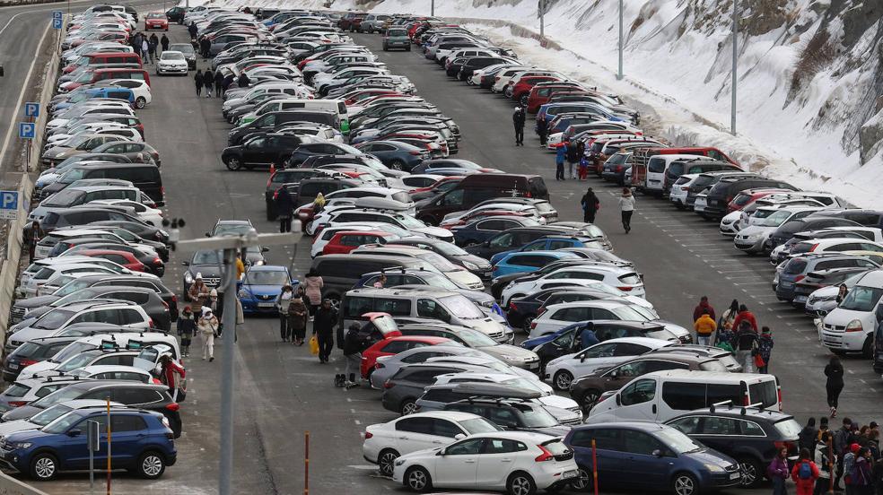 Otro fin de semana de gran afluencia en Navacerrada