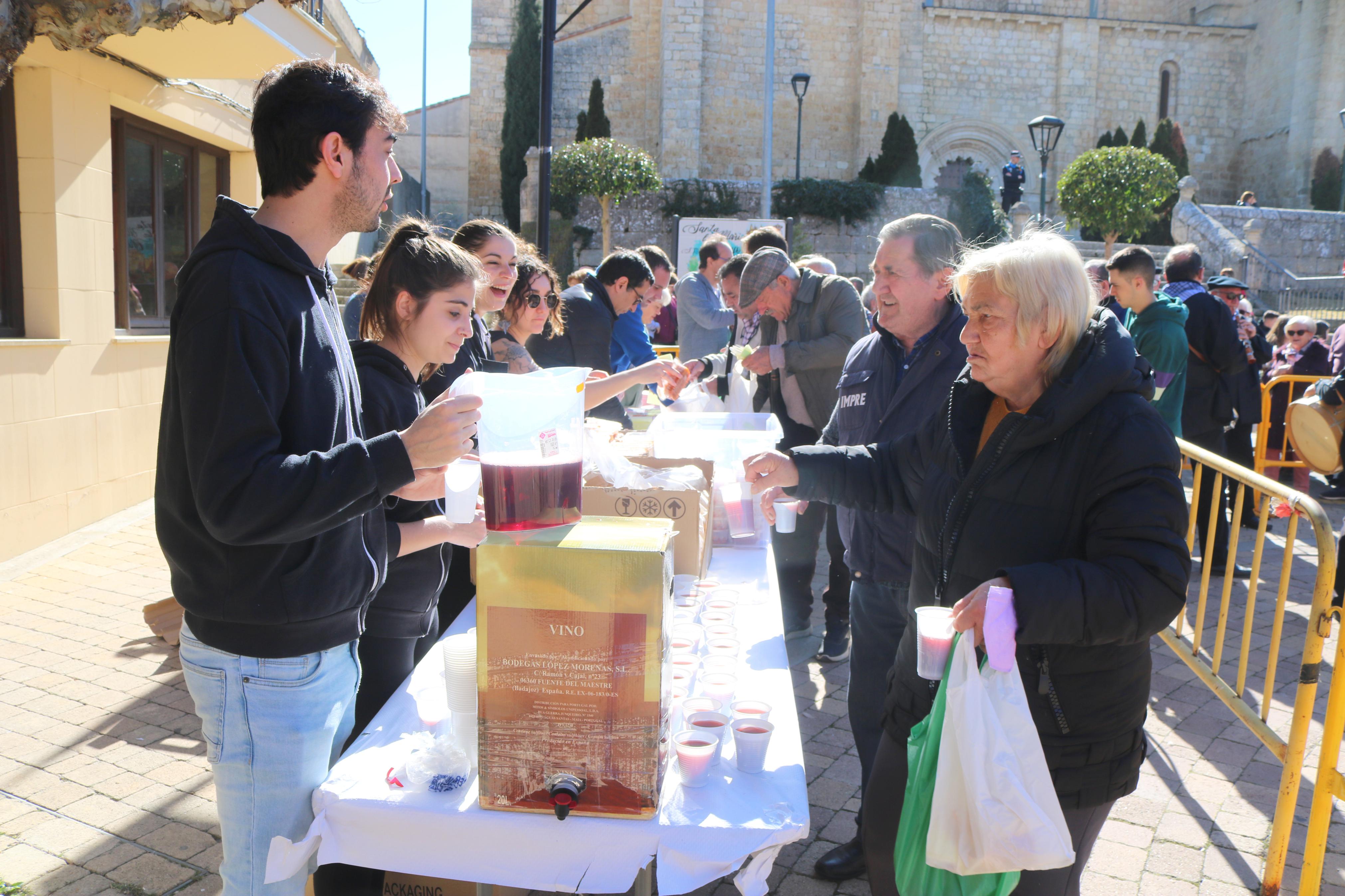 Villamuriel de Cerrato vivió una jornada festiva con música, danzas y gastronomía