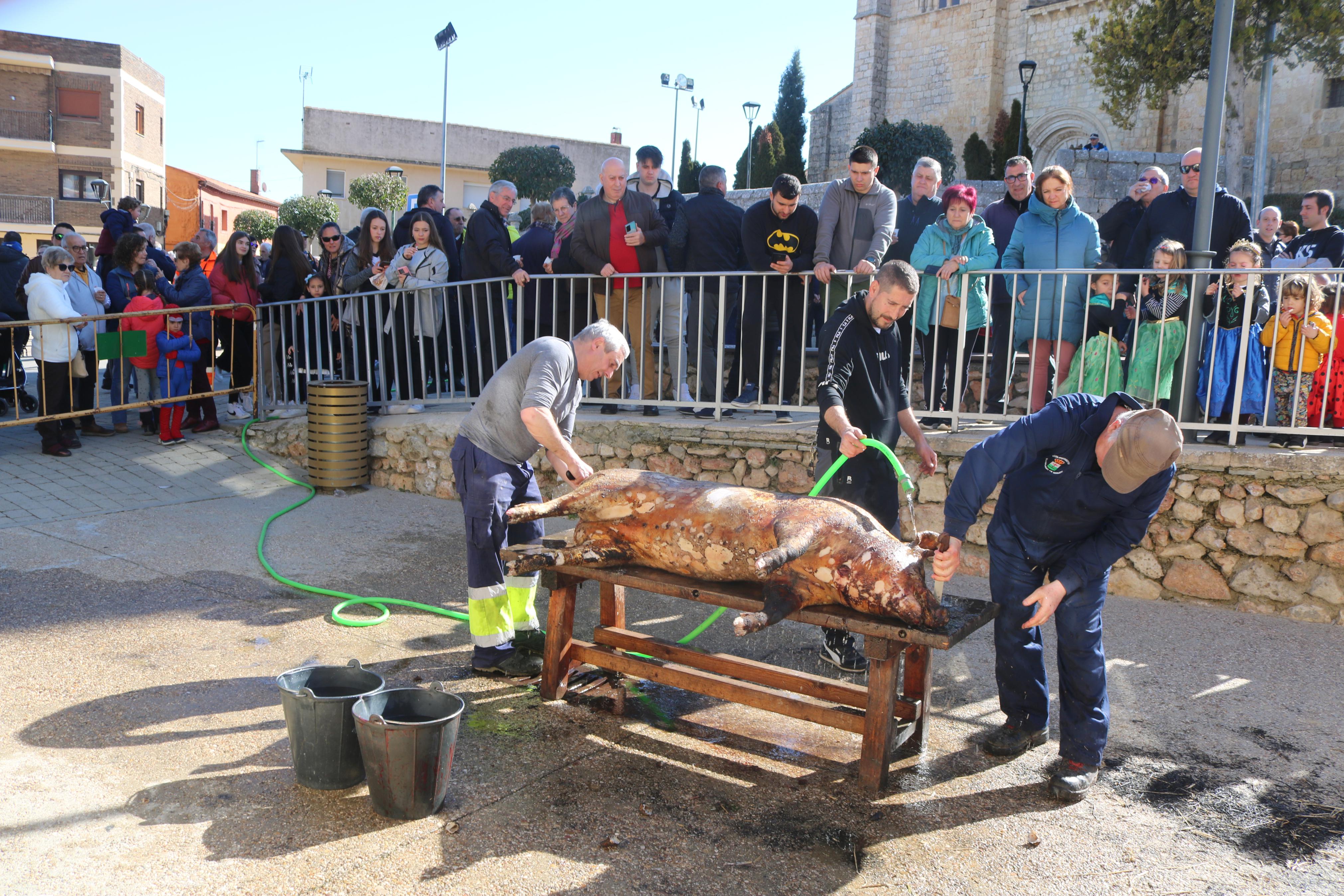 Villamuriel de Cerrato vivió una jornada festiva con música, danzas y gastronomía