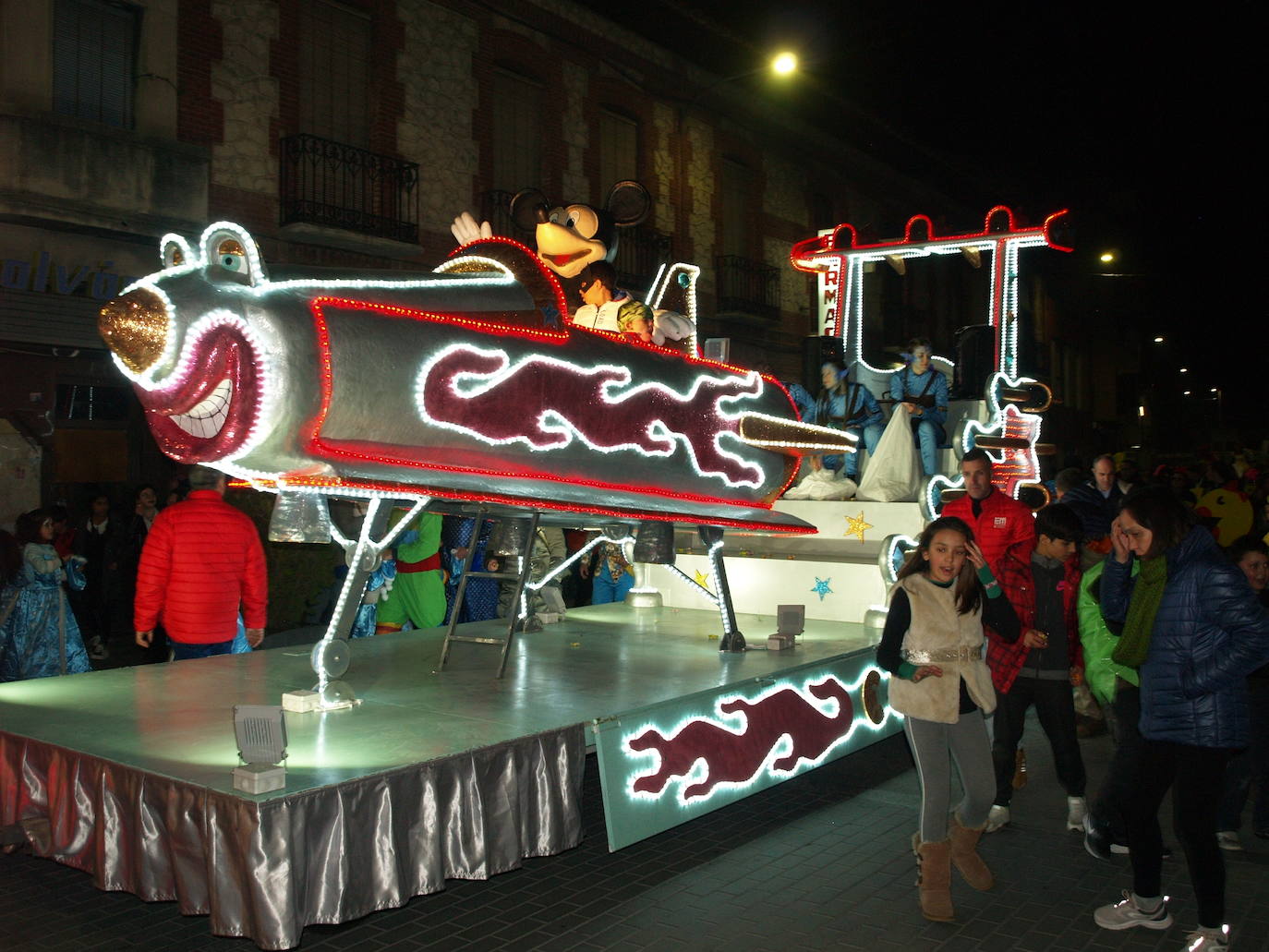 Desfile de carnaval en Íscar