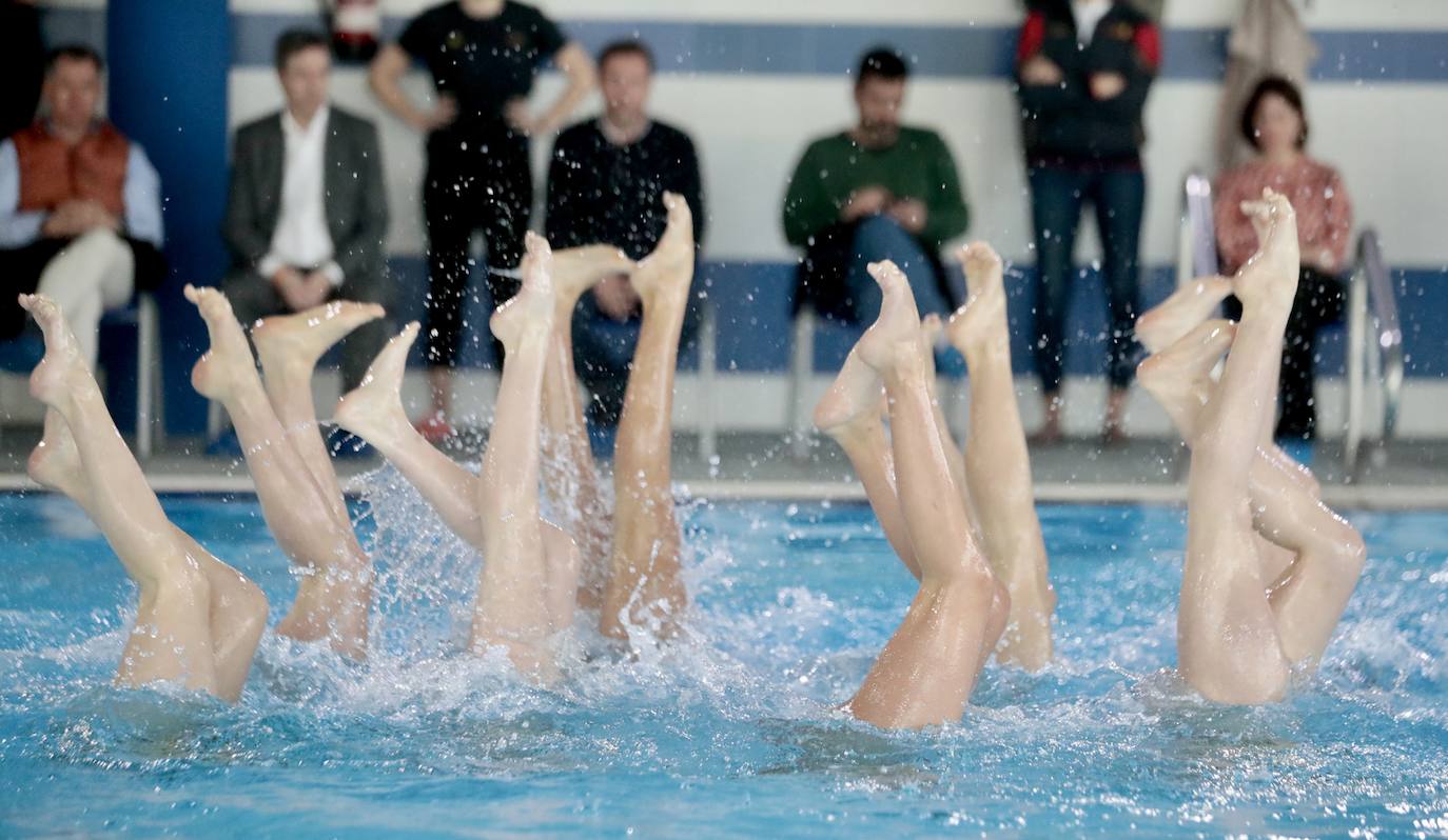 Fotos: La nadadora Laura López Valle en la piscina de Parquesol