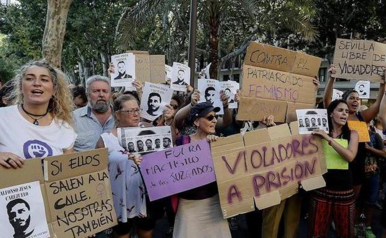 Manifestación en Sevilla contra los miembros de La Manada, en una imagen de archivo.