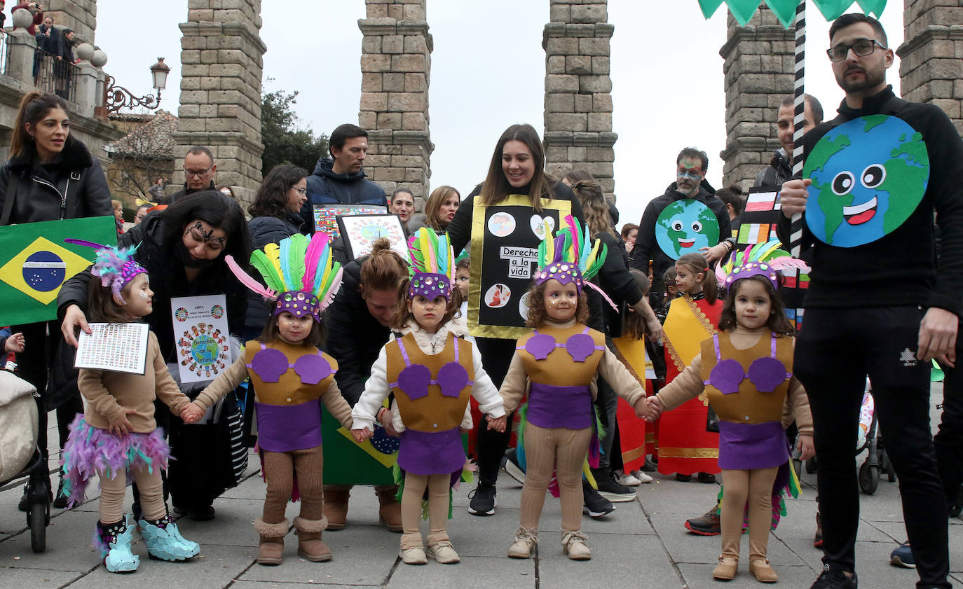 Desfile infantil en el Carnaval de Segovia. 