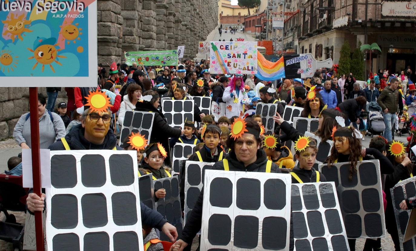 Desfile infantil en el Carnaval de Segovia. 