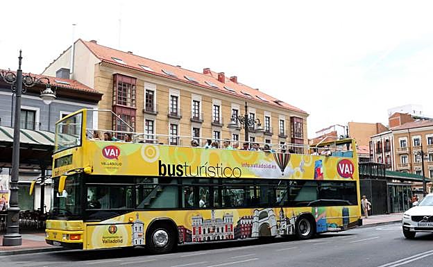 Valladolid jubilará su viejo bus turístico para sustituirlo por uno eléctrico 