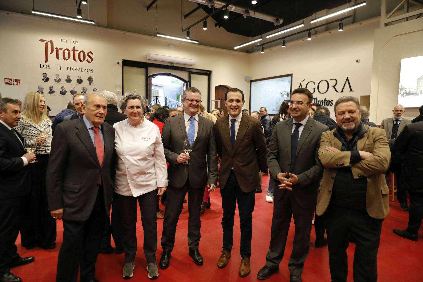 Fotos: La apertura del primer proyecto gastronómico de Bodegas Protos, en imágenes