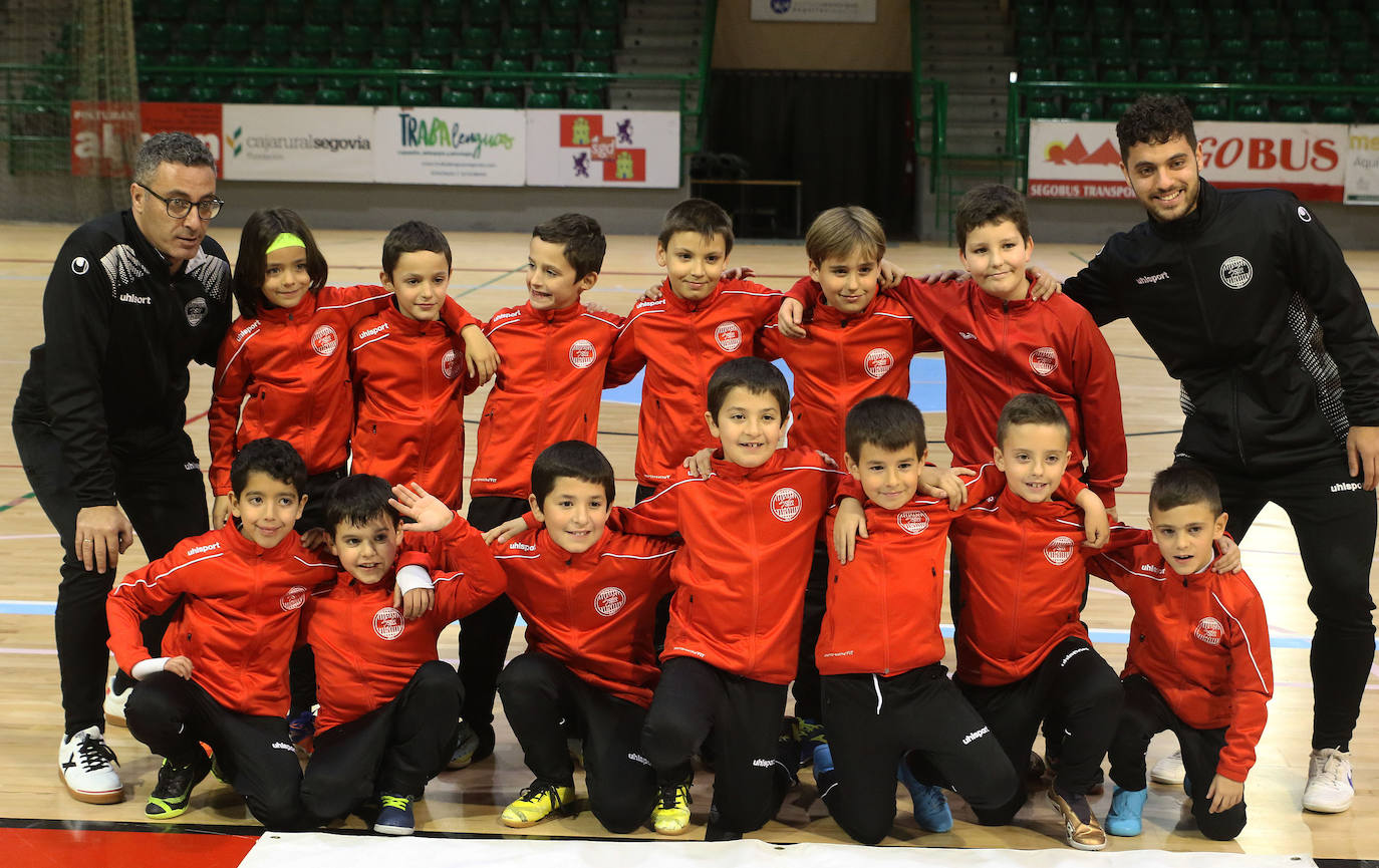 Presentacion de los equipos del club Segosala. 