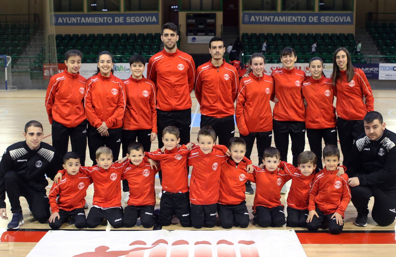 Presentacion de los equipos del club Segosala. 