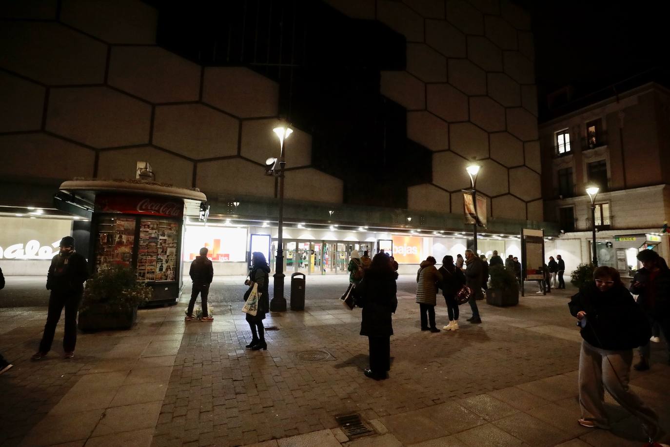 Fotos: Valladolid se despide del Corte Inglés de Constitución