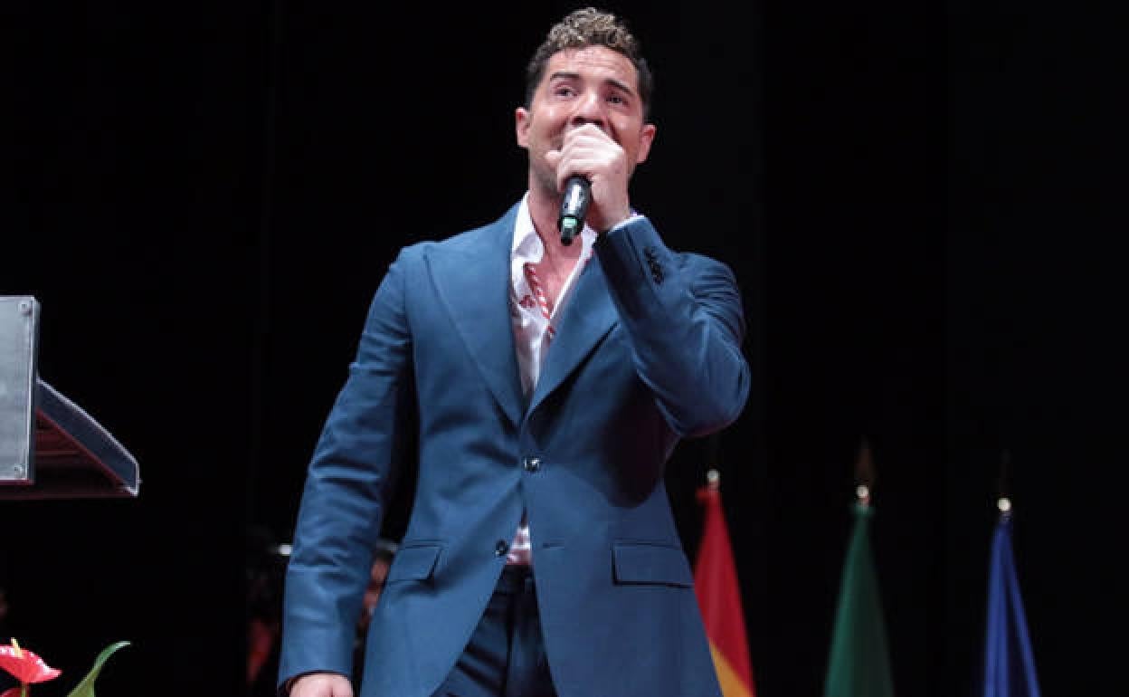 David Bisbal durante el acto. 