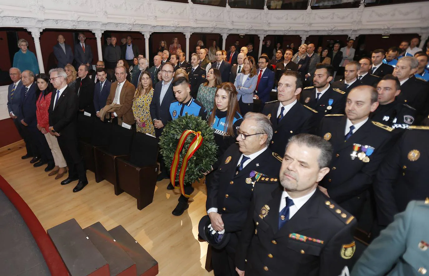 Fotos: La Policía Local de Palencia festeja a su patrón