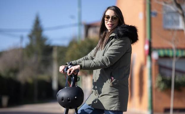 «Hay que tener cuidado en exceso cuando compartes el carril con el resto de coches»