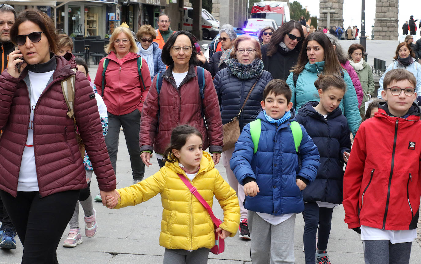 Marcha solidaria de la Cruz Roja en Segovia. 