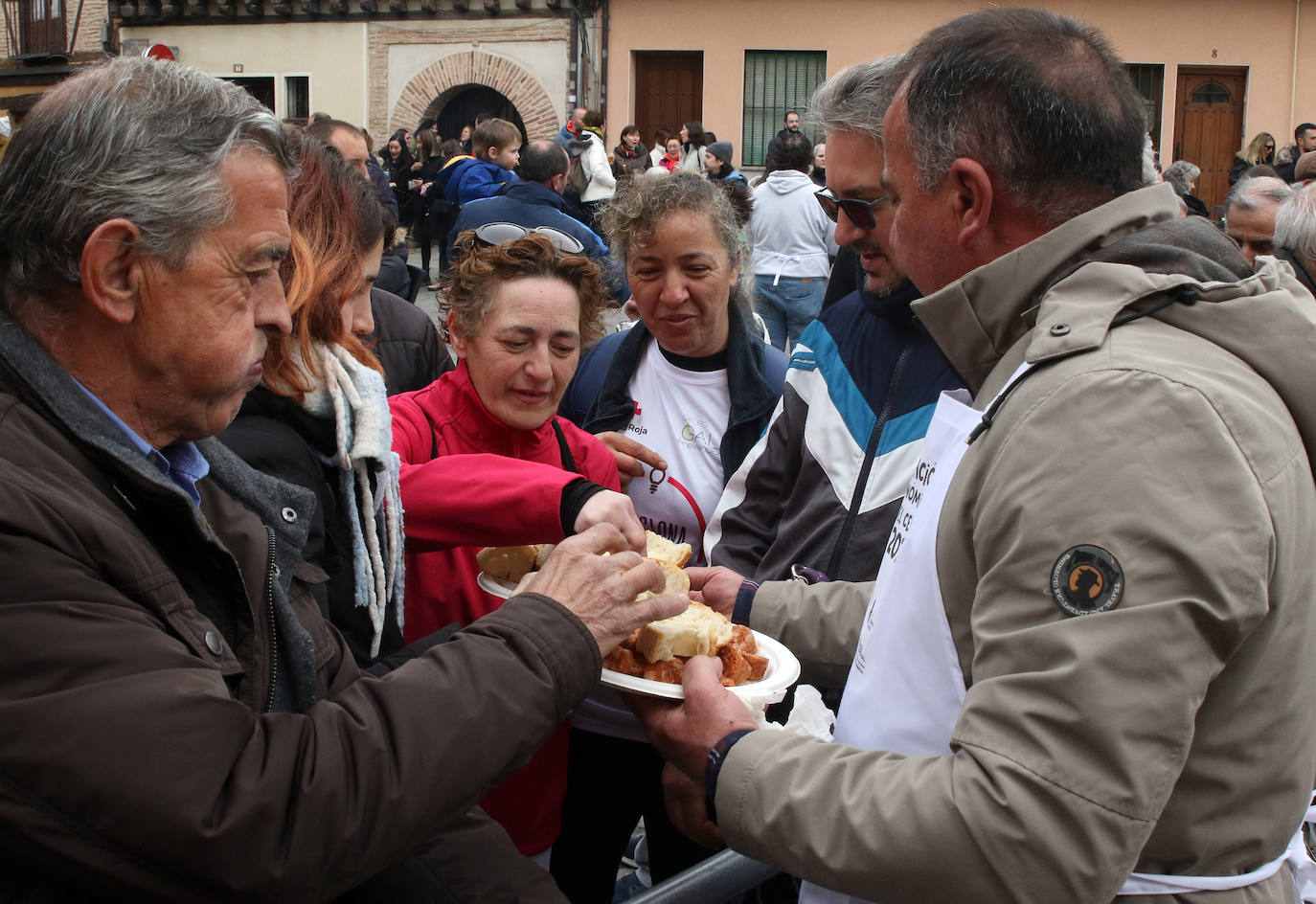 Degustación gastronómica del cerdo en San Lorenzo. 