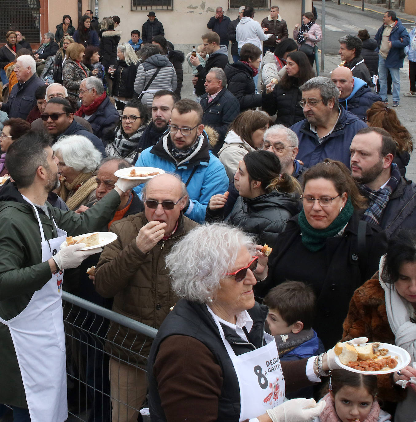 Degustación gastronómica del cerdo en San Lorenzo. 