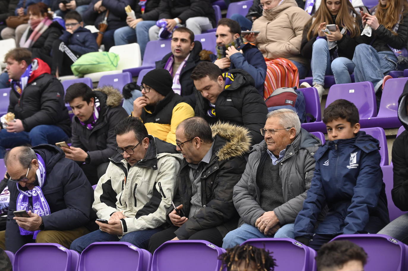 Fotos: Búscate en la grada del José Zorrilla (3/5)