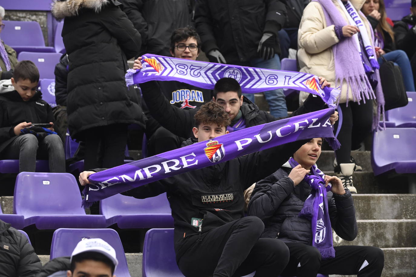 Fotos: Búscate en la grada del José Zorrilla (3/5)