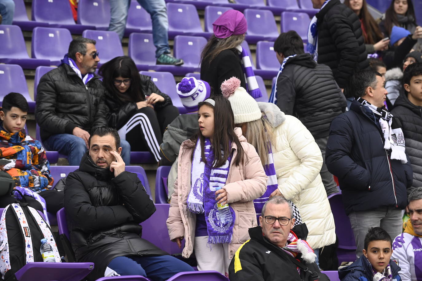 Fotos: Búscate en la grada del José Zorrilla (4/5)