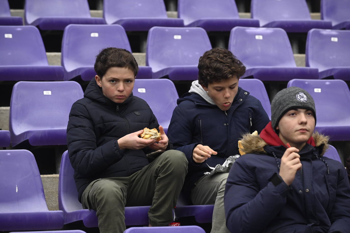 Fotos: Búscate en la grada del José Zorrilla (5/5)